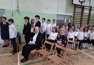 Uczniowie podczas akademii z okazji rocznicy uchwalenia Konstytucji 3-go maja