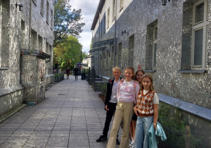 Laureaci konkursu Orlęta Filmowe Łodzi na wycieczce po rodzinnym mieście