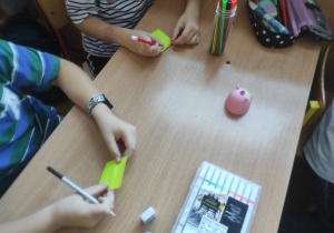 Prace uczniów w ramach Kampanii "Słowa mają moc"