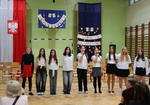 Uczniowie podczas uroczystości Ślubowania