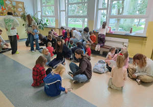 Integracja uczniów w ramach innowacji „Starsi uczą młodszych, młodsi uczą starszych”