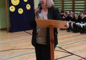 Społeczność szkolna i goście podczas Drzwi Otwartch