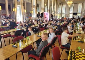 Uczniowie klas III podczas Wojewódzkiego Turnieju Szachowego 30.05.2023r.